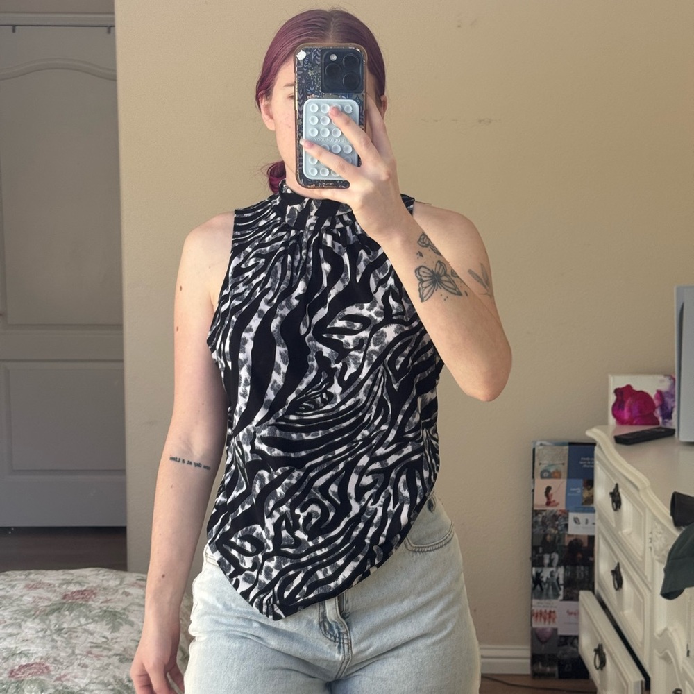 Stylish Zebra Print Sleeveless Blouse